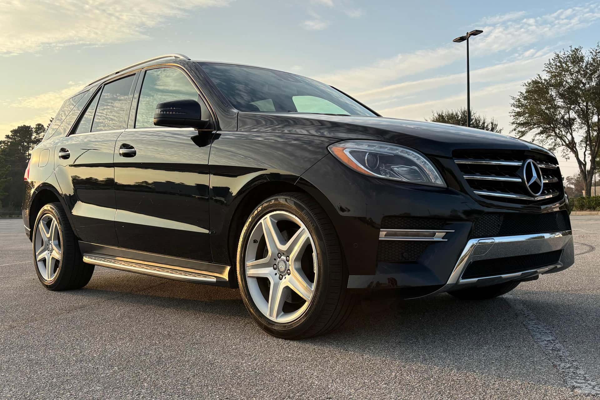 2014 Mercedes-Benz ML-Class sold for $10,900
