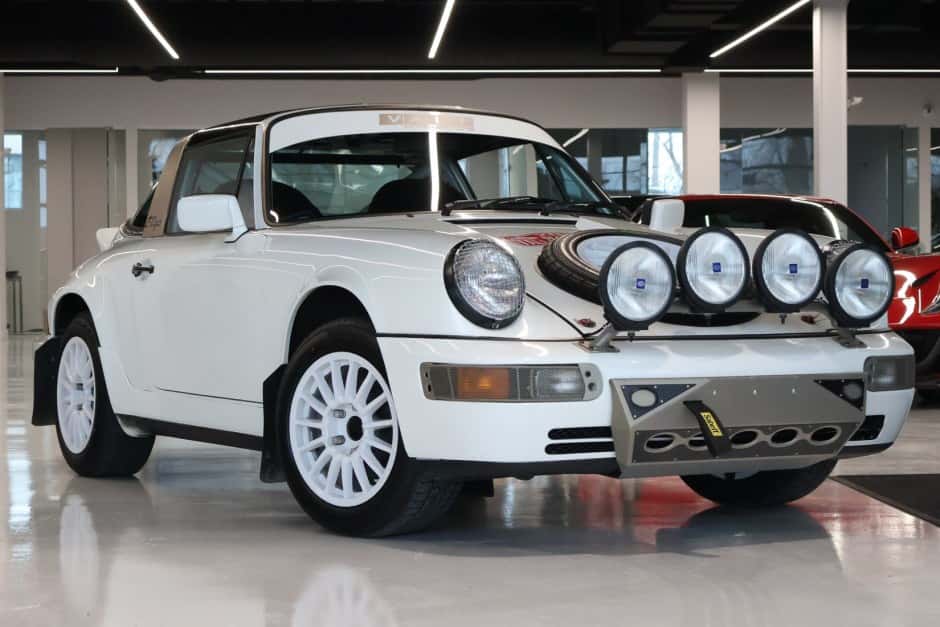 1990 Porsche 964 911 (Non-Turbo) sold for $86,500