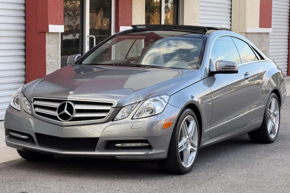 2012 Mercedes-Benz C207 E-Class Coupe/Cabriolet sold for $14,300