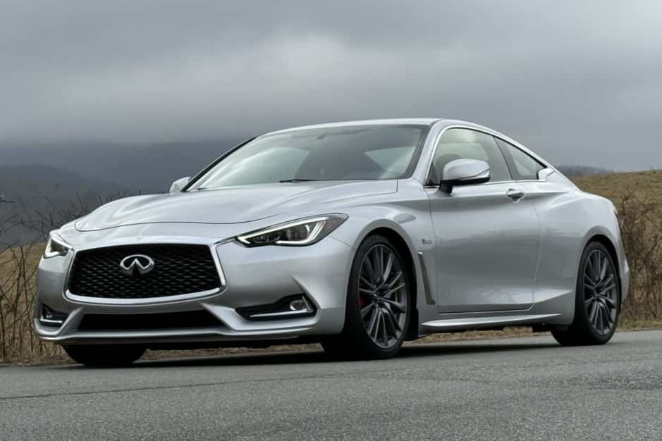 2017 Infiniti  sold for $24,750