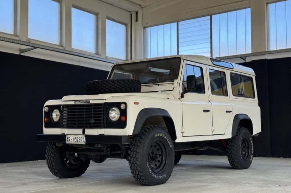 1989 Land Rover 110 / Defender 110 (Euro Spec) sold for €18,750