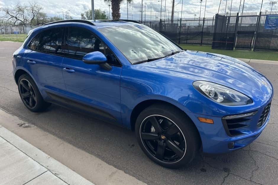 2016 Porsche Macan sold for $19,000