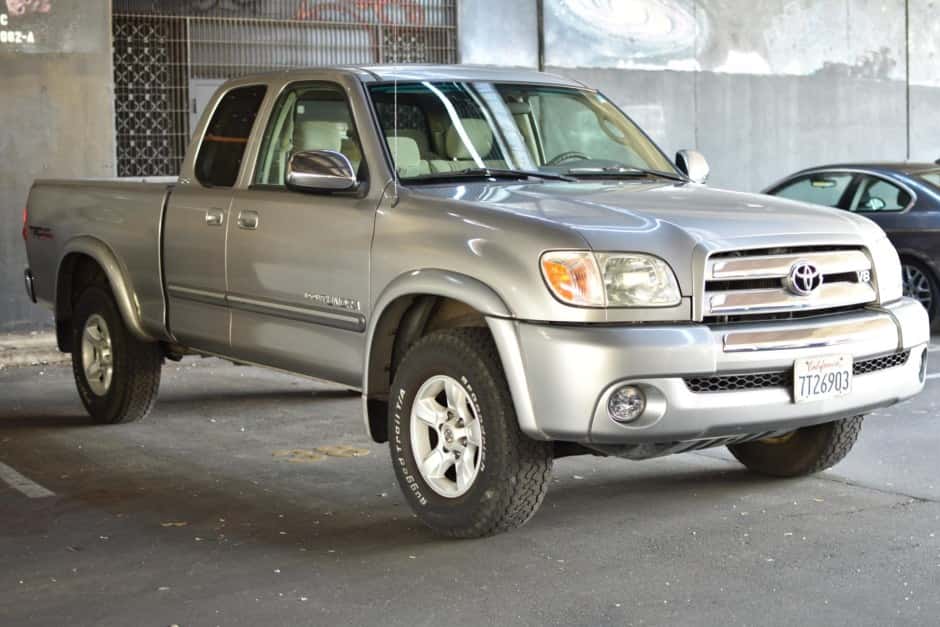 2005 Toyota Tundra (XK30/XK40 2000-2006) sold for $26,000