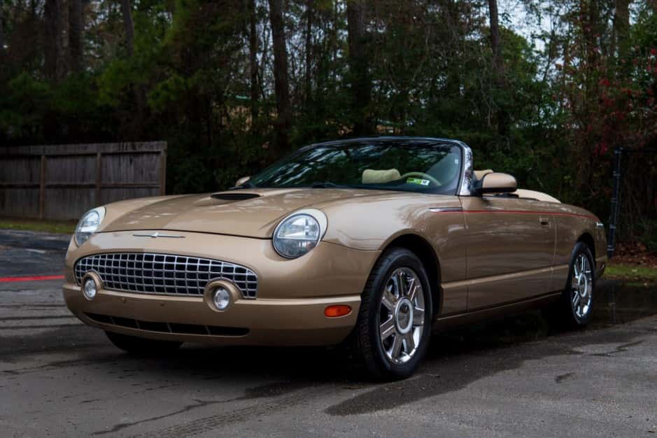 2005 Ford Thunderbird (2002-2005) sold for $20,000