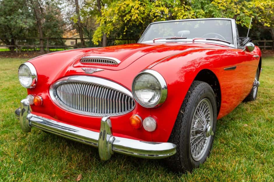 1966 Austin-Healey 3000 sold for $27,000