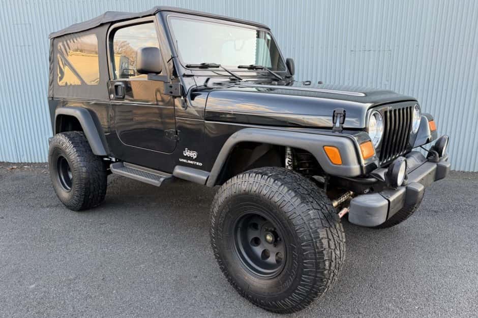 2004 Jeep Wrangler TJ (1997-2006) sold for $18,000