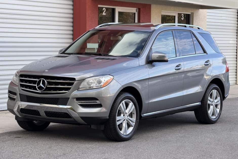 2014 Mercedes-Benz M-Class & GLE-Class sold for $13,250
