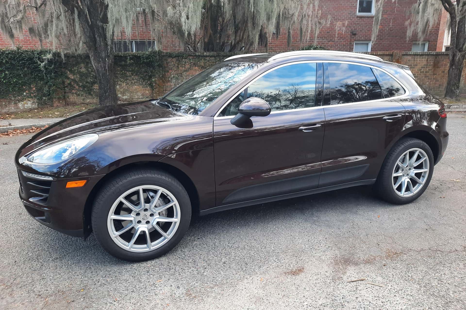 2015 Porsche Macan sold for $14,250