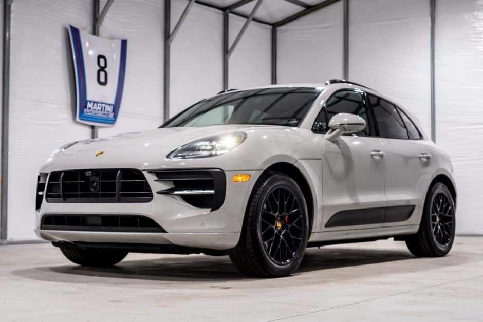 2021 Porsche Macan sold for $42,000
