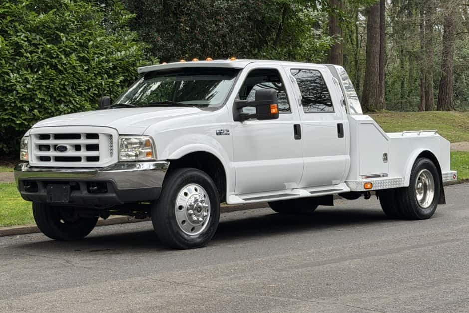 1999 Ford Super Duty 1999-2007 sold for $25,750