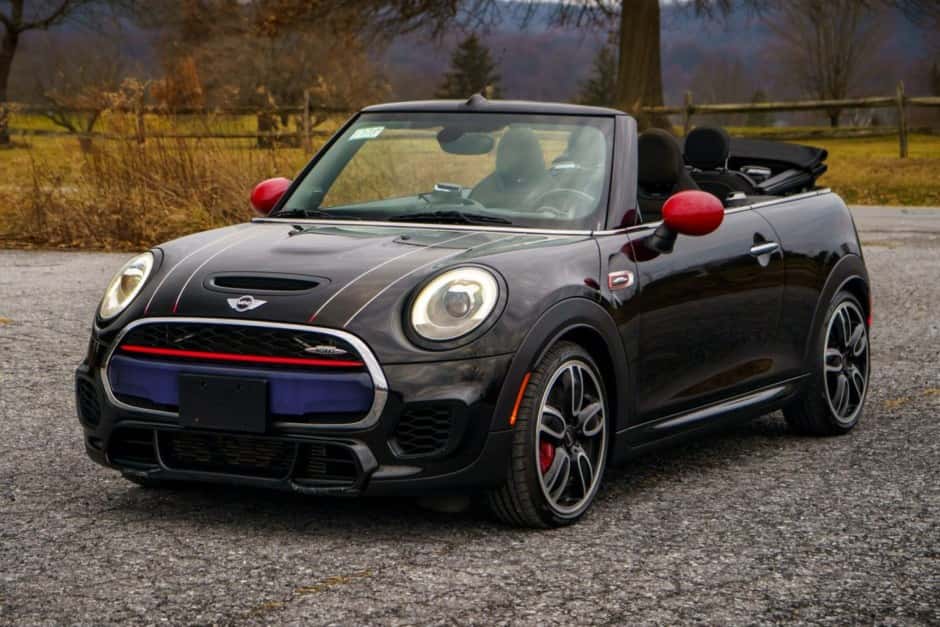 2017 Mini F57 Convertible sold for $13,250