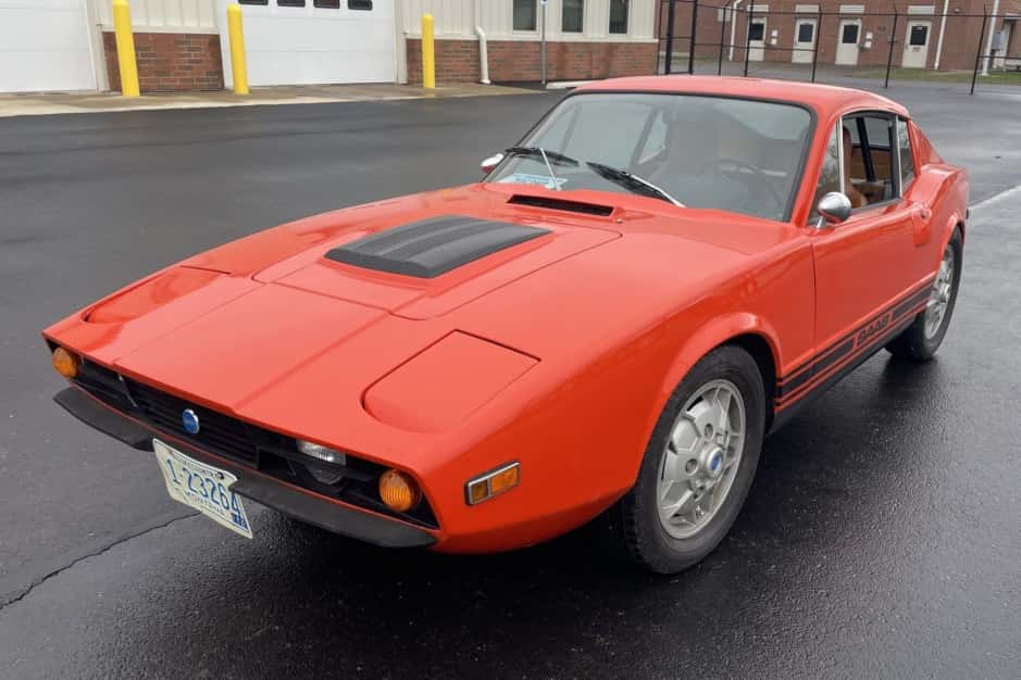 1972 Saab Sonett sold for $10,300