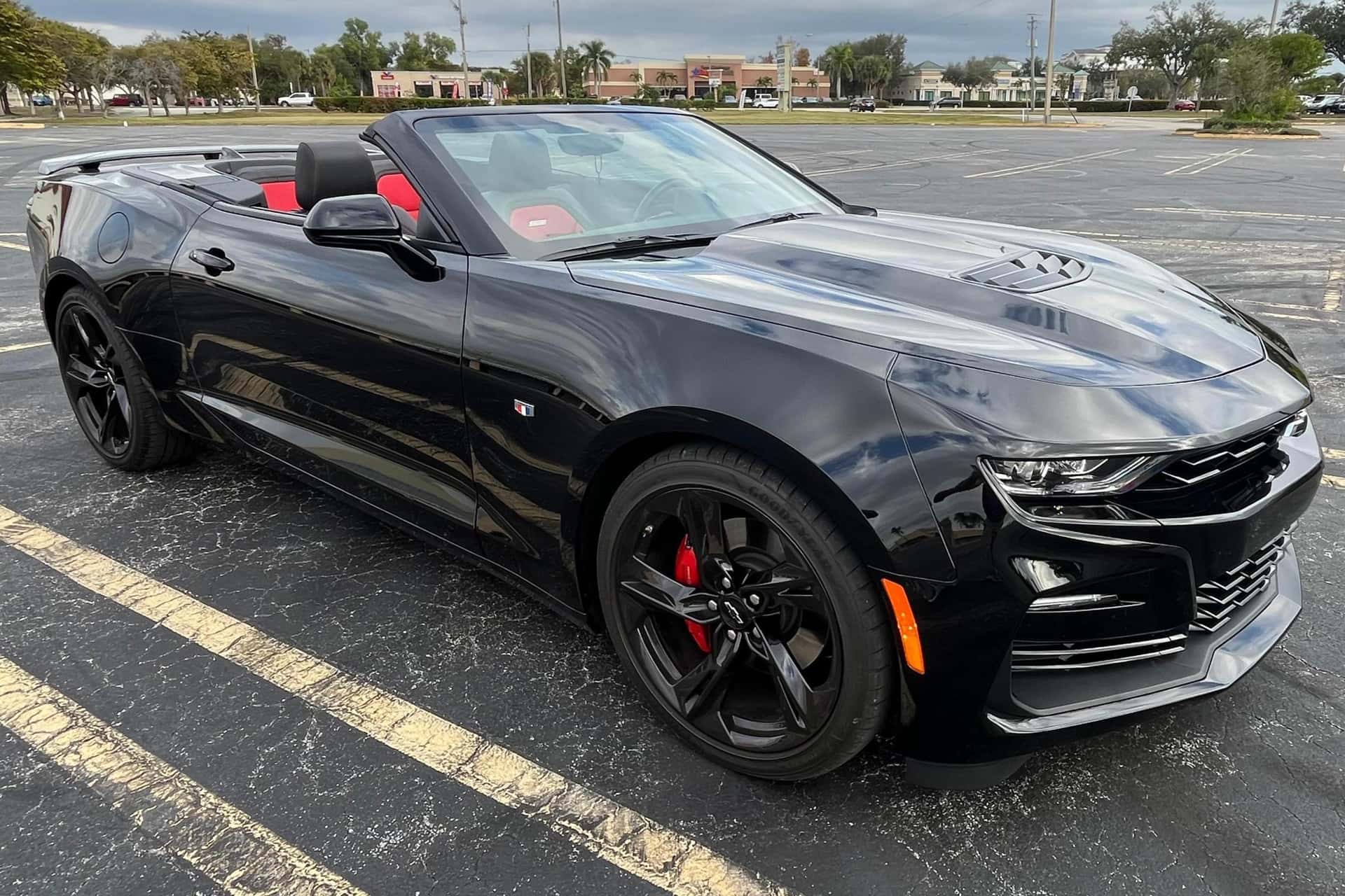 2023 Chevrolet Camaro sold for $39,350