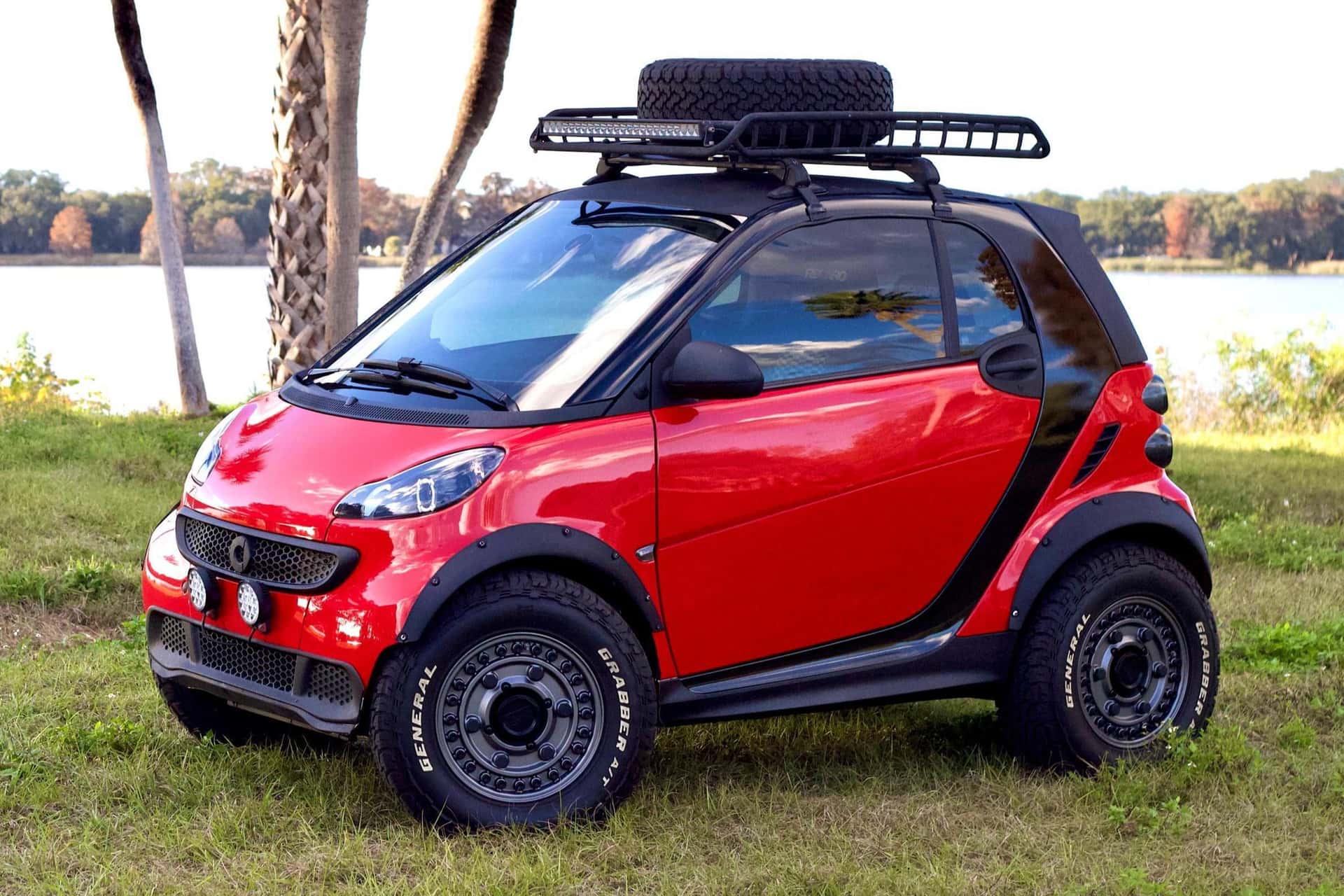 2015 Smart Fortwo sold for $12,550