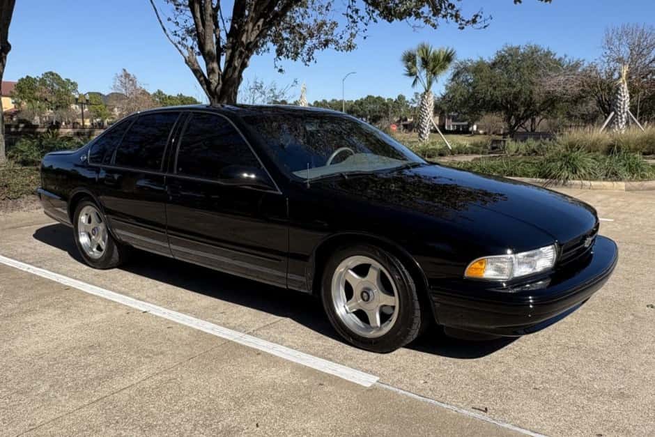 1996 Chevrolet Impala SS (1994-1996) sold for $40,250