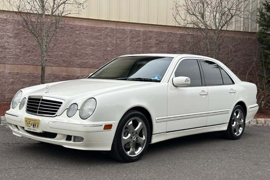 2002 Mercedes-Benz W210 E-Class sold for $19,000
