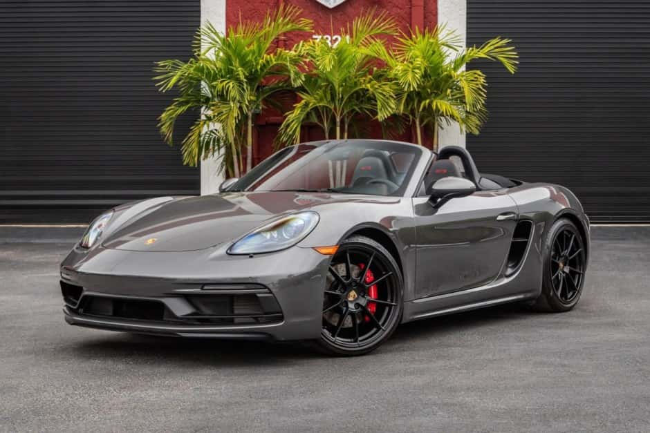 2023 Porsche 982 718 Boxster sold for $76,500