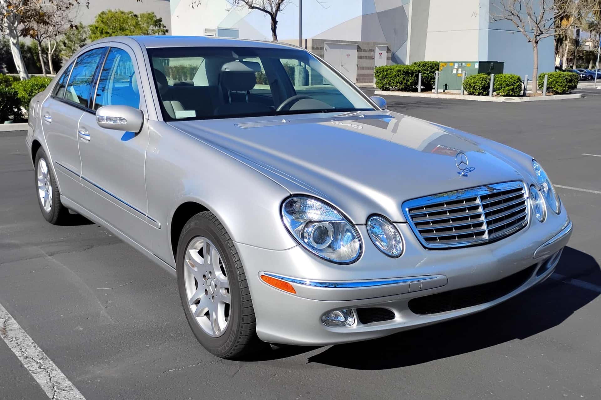 2004 Mercedes-Benz E-Class sold for $11,500