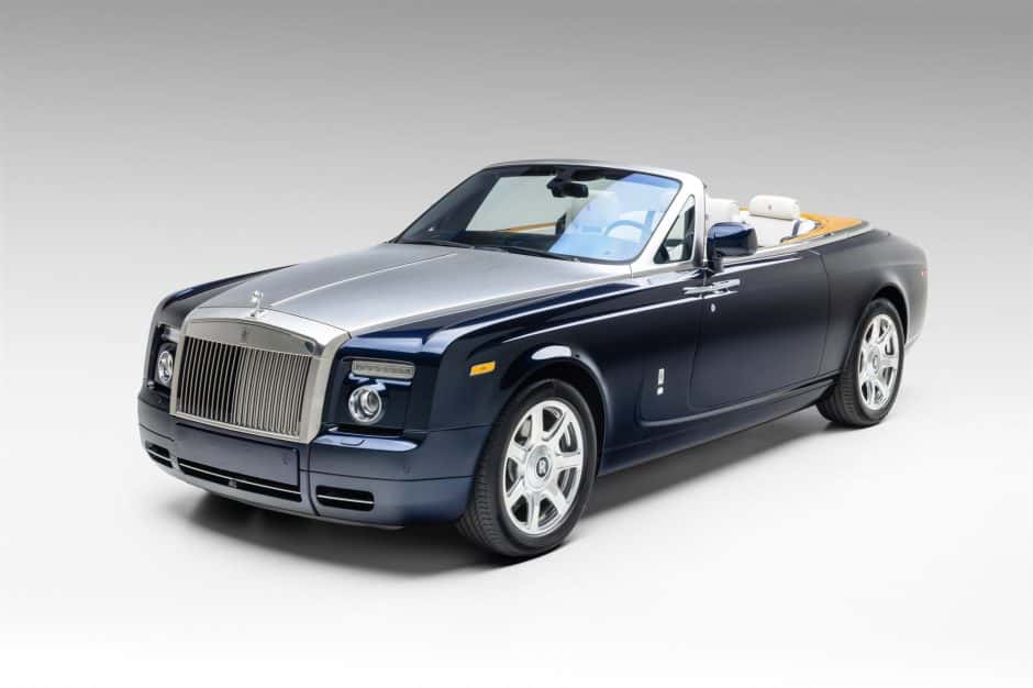 2010 Rolls-Royce Phantom Coupe & Drophead Coupe sold for $200,000