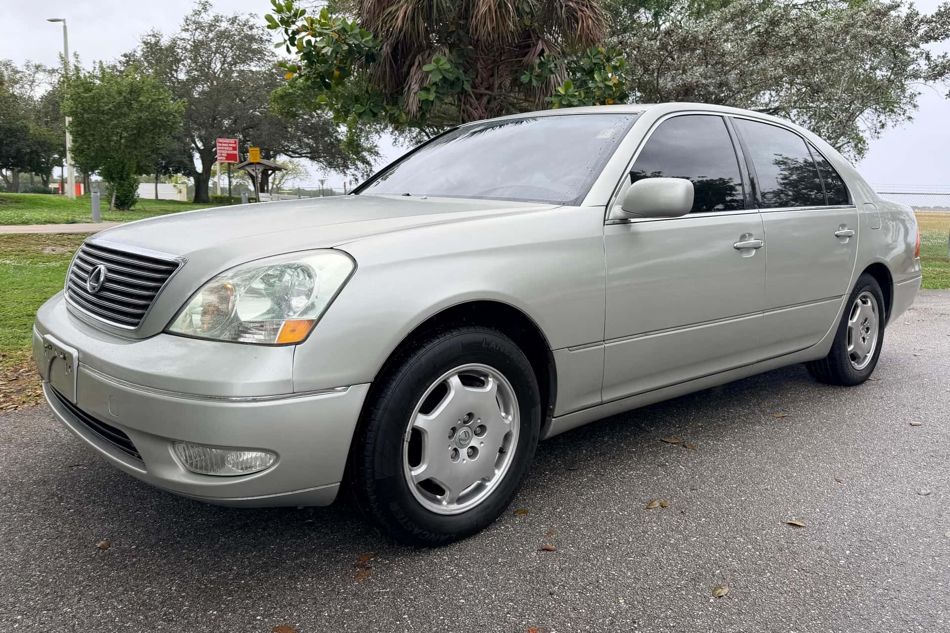 2002 Lexus LS sold for $6,000