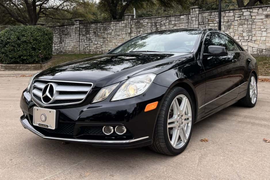 2010 Mercedes-Benz C207 E-Class Coupe/Cabriolet sold for $11,000