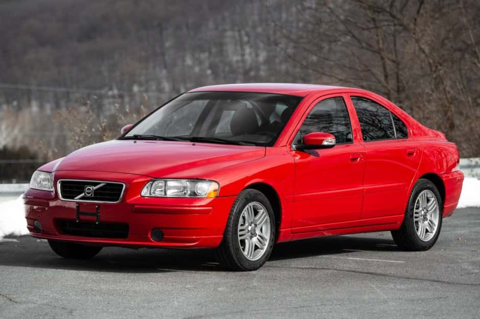 2007 Volvo S60 sold for $8,100