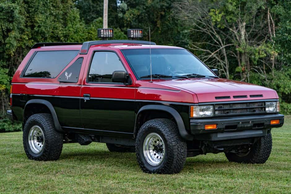 1987 Nissan Pathfinder sold for $9,100