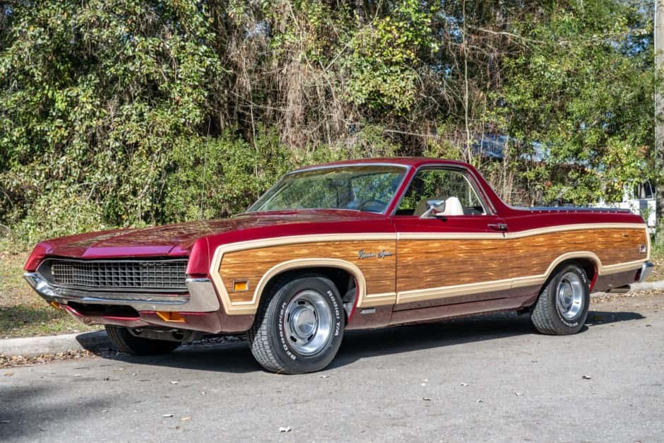 1971 Ford Ranchero sold for $26,100