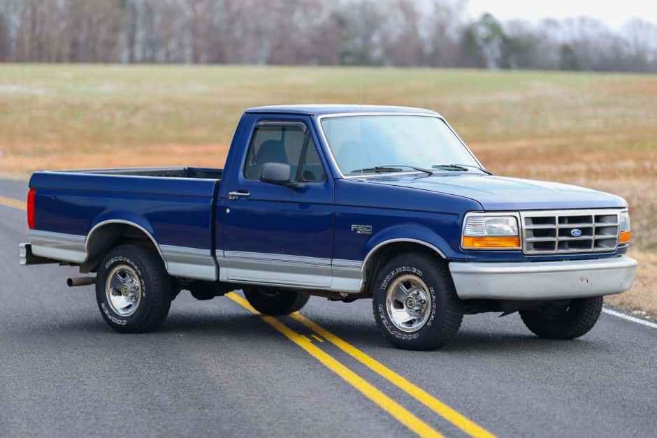 1995 Ford F-Series 1992-1997 sold for $8,000