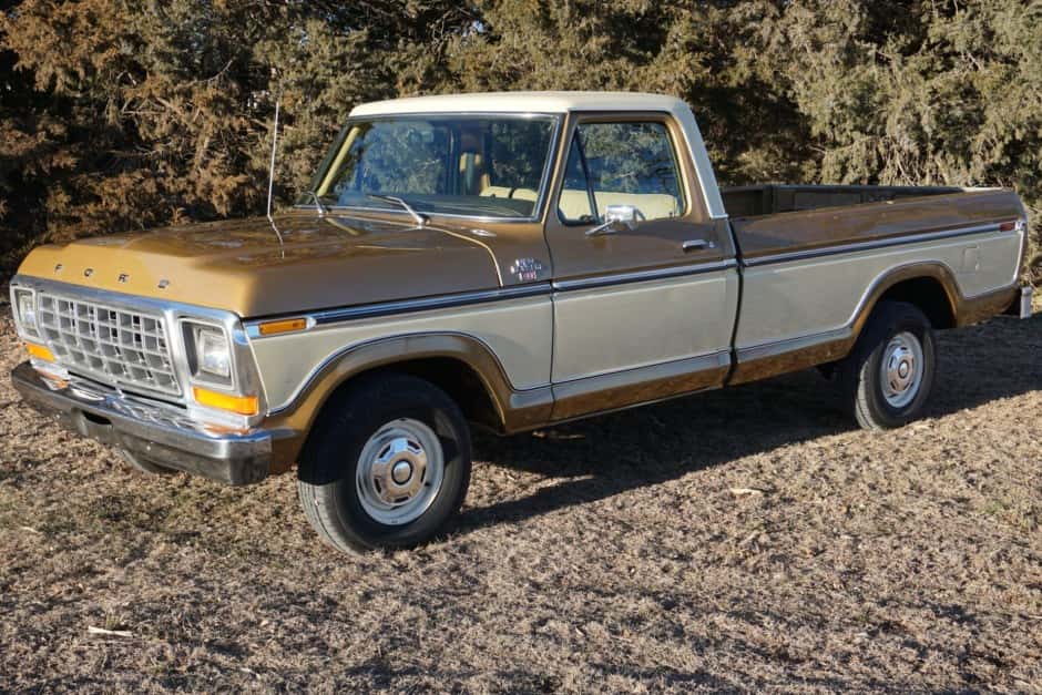 1979 Ford F-Series 1973-1979 sold for $17,500