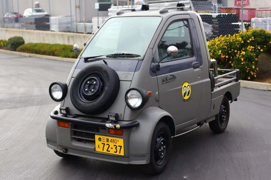 1996 Daihatsu Midget sold for $6,500