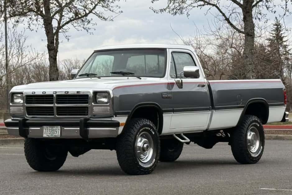1993 Dodge Ram (1981-1993) sold for $35,000