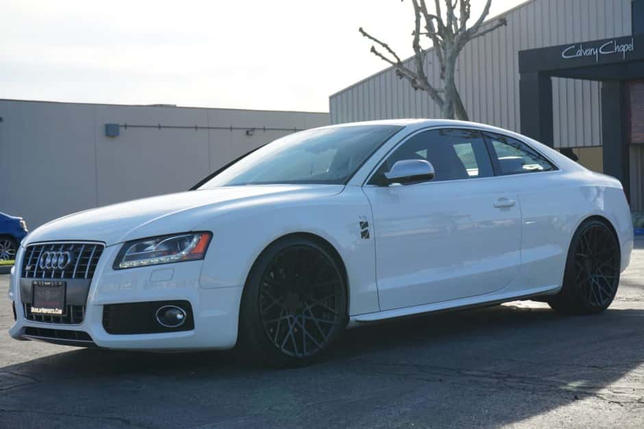 2010 Audi S5 sold for $11,750