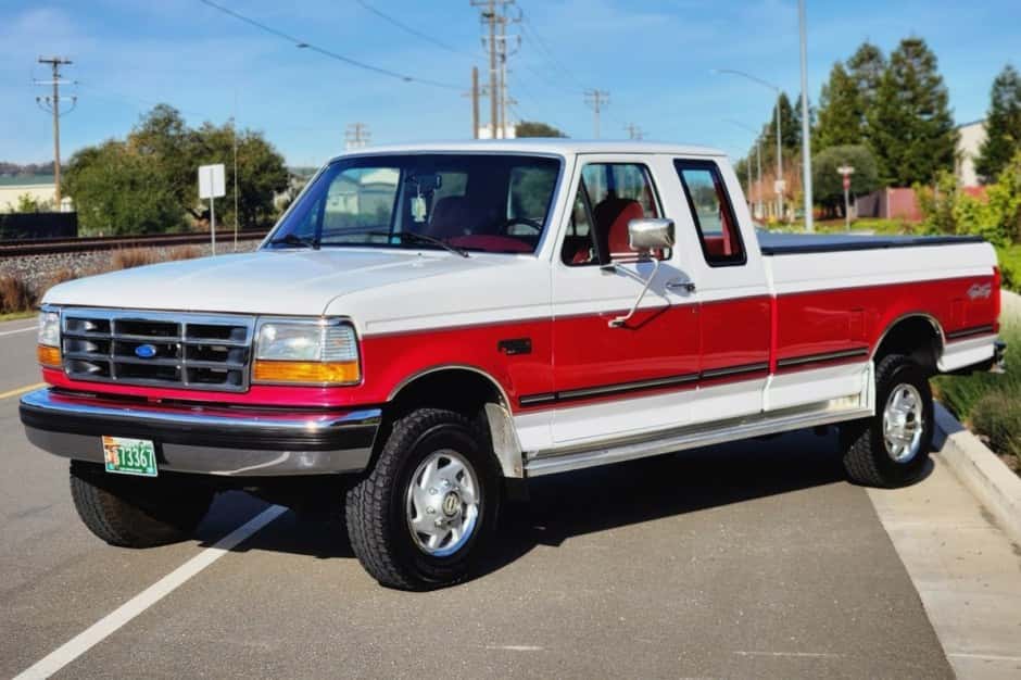 1994 Ford F-Series 1992-1997 sold for $19,500