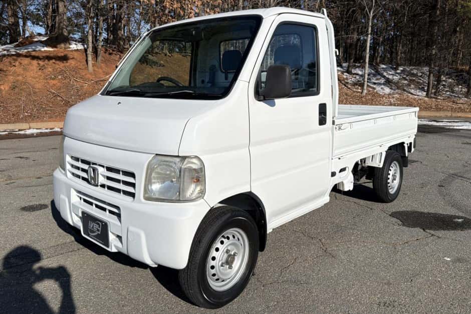 2000 Honda Acty sold for $10,000