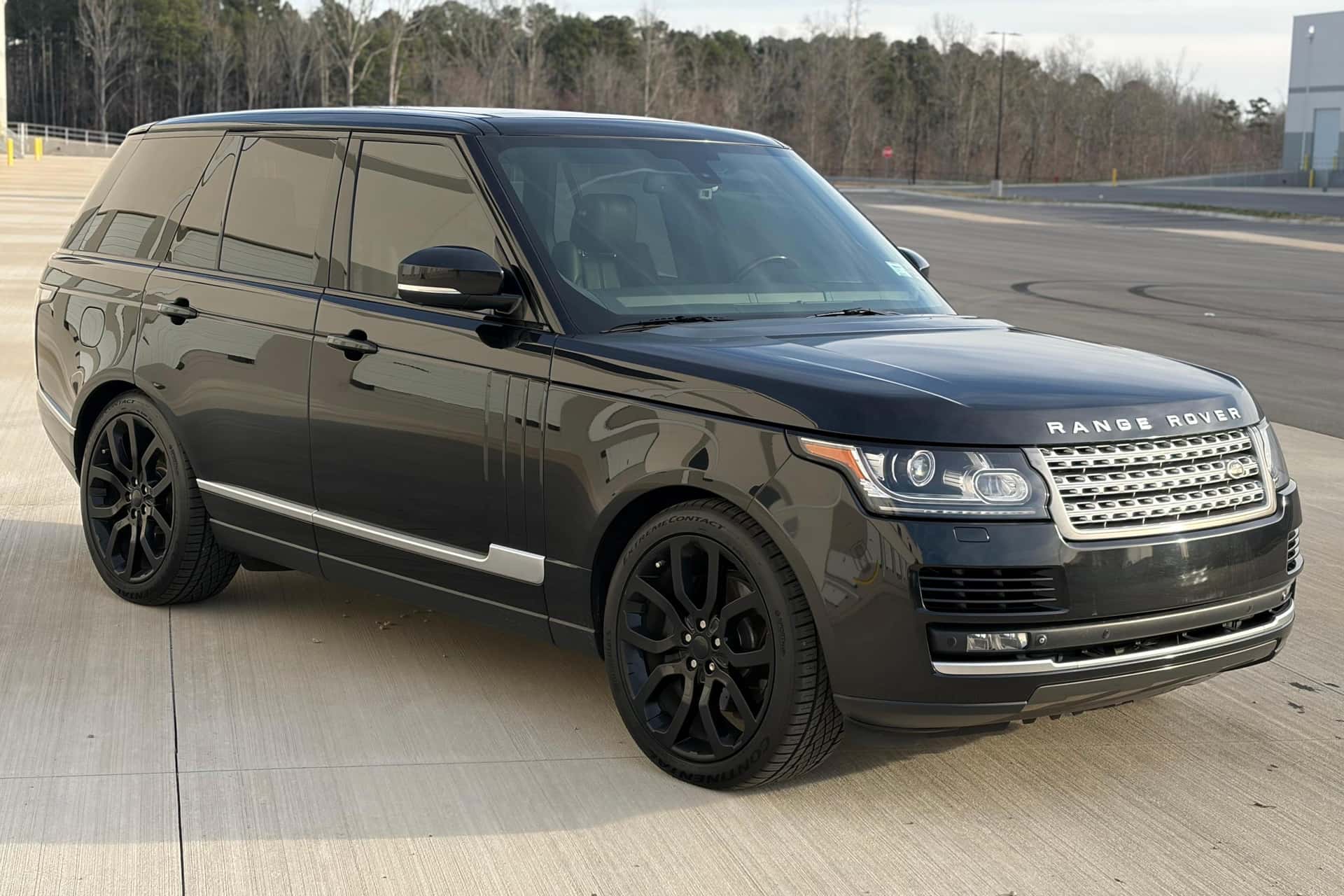 2014 Land Rover Range Rover sold for $9,600