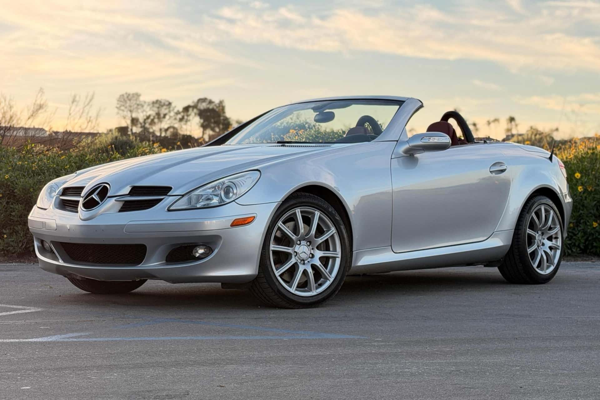 2005 Mercedes-Benz SLK-Class sold for $8,000