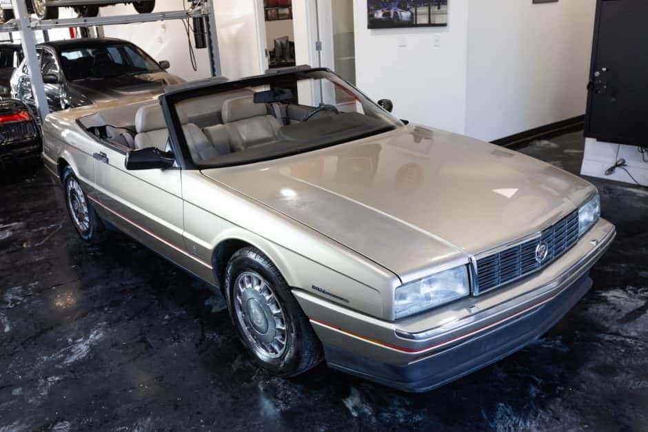 1993 Cadillac Allanté sold for $8,444