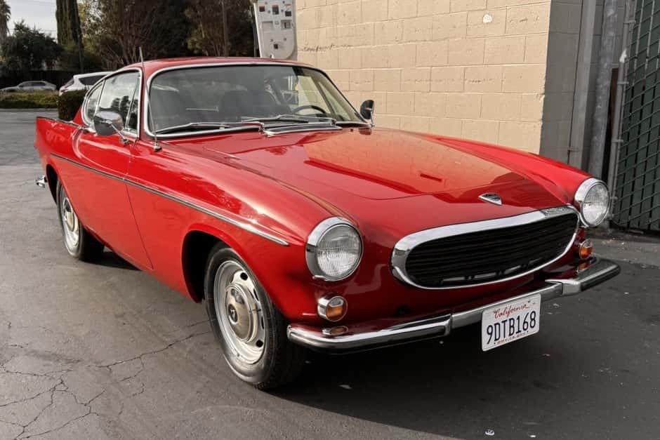 1968 Volvo P1800/1800 sold for $40,000