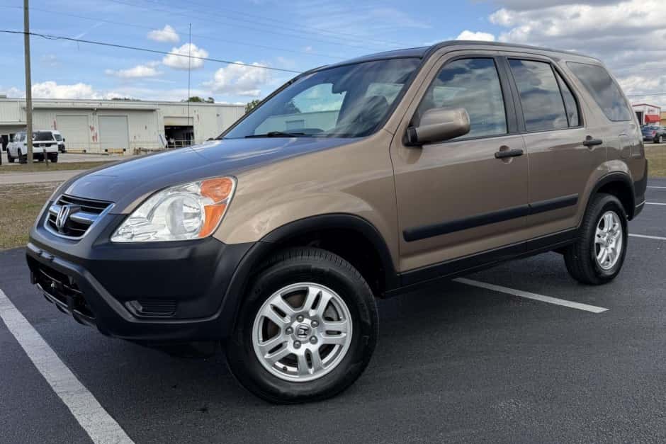 2004 Honda CR-V sold for $11,250