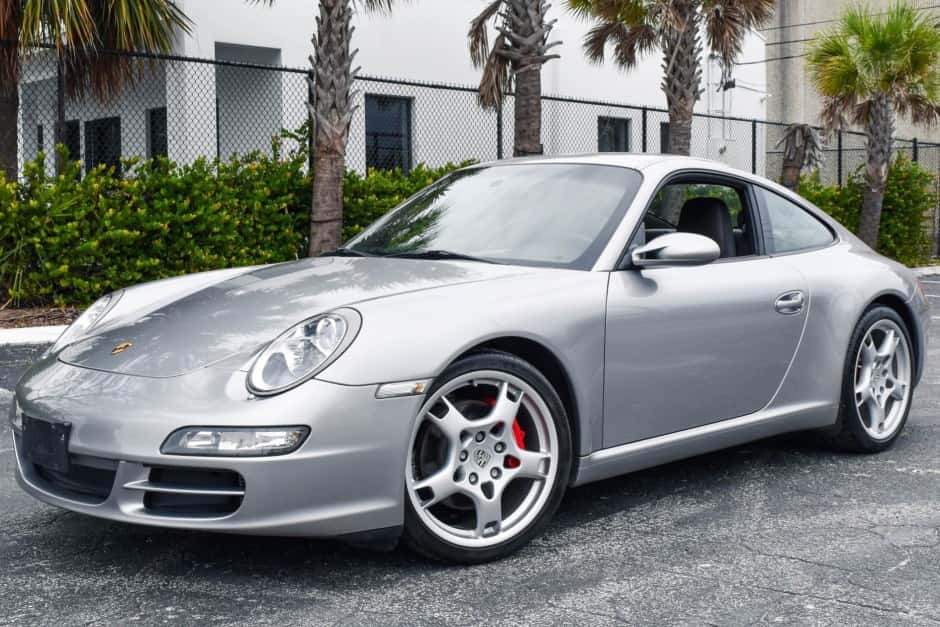 2005 Porsche 997 911 Carrera S sold for $51,500