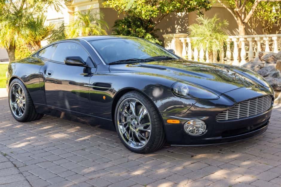 2002 Aston Martin Vanquish sold for $45,000