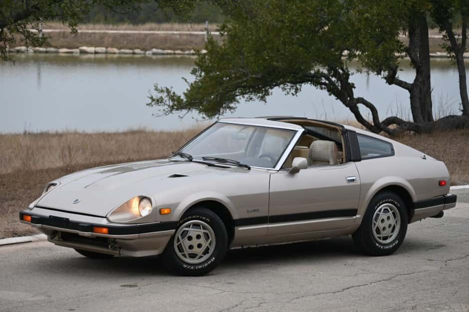 1983 Datsun 280ZX sold for $7,800