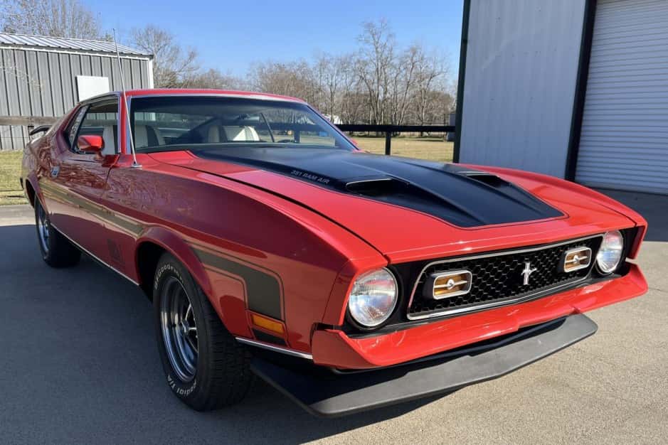 1971 Ford Mustang 1969-1973 sold for $25,000
