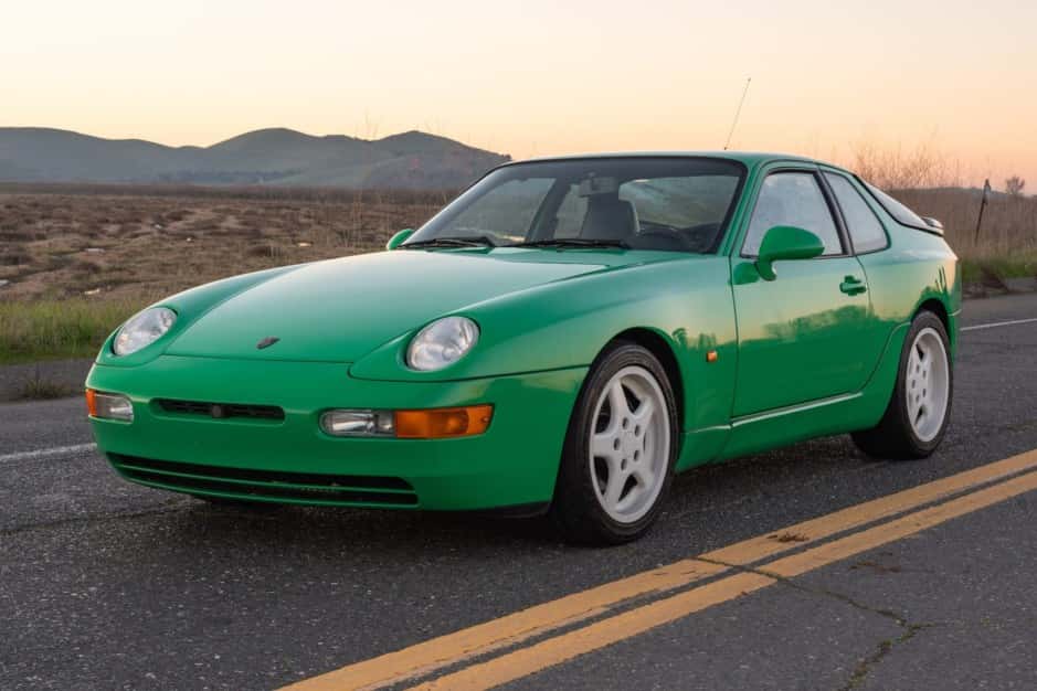 1993 Porsche 968 sold for $52,968