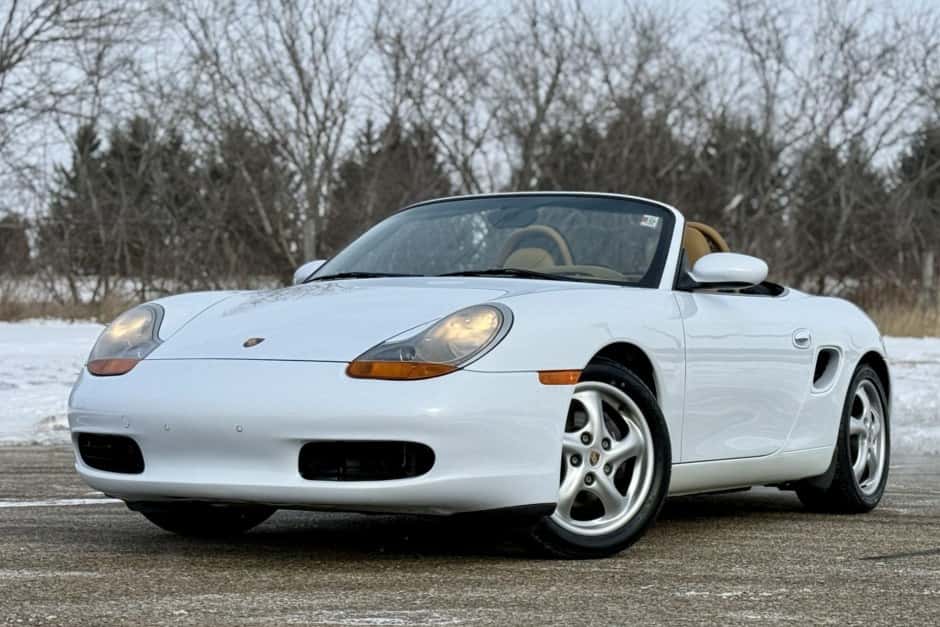 1999 Porsche 986 Boxster sold for $11,500