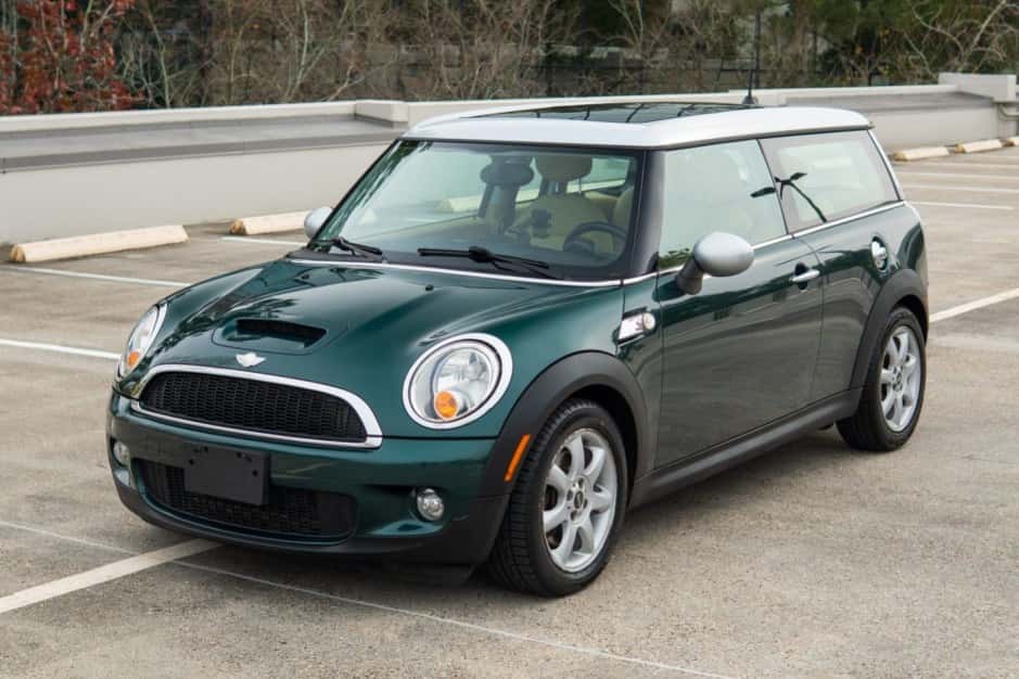 2009 Mini R55 Clubman sold for $9,000