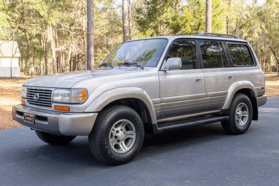 1997 Lexus LX450 sold for $19,250