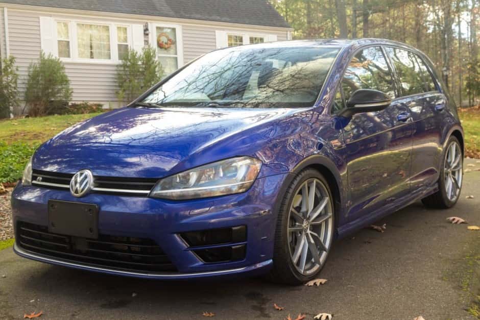 2017 Volkswagen Golf R sold for $16,000