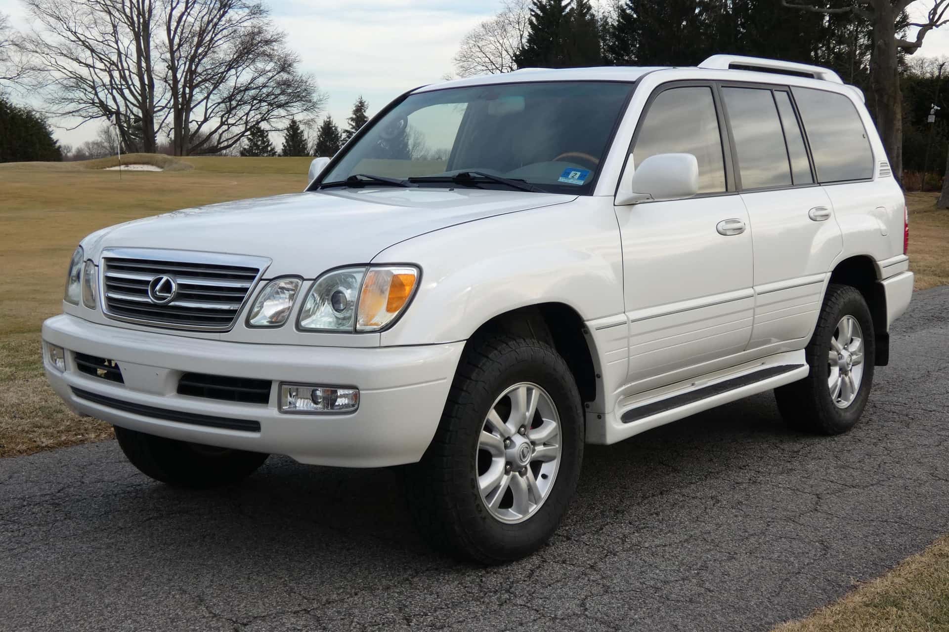 2003 Lexus LX sold for $21,000